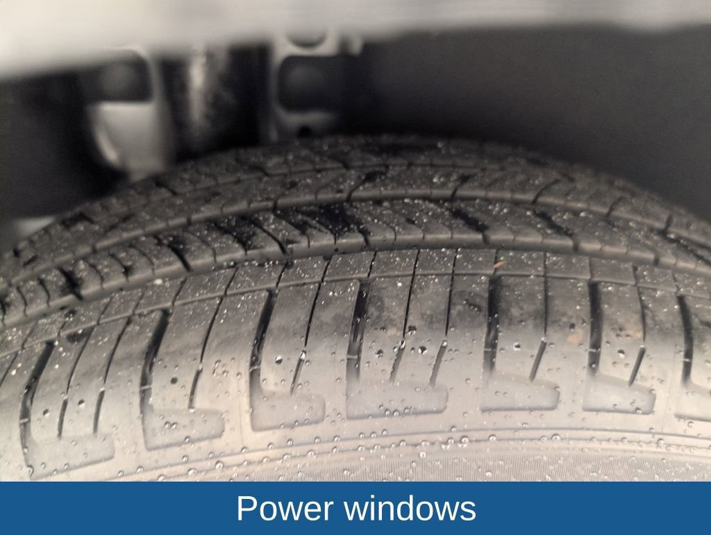 Certified 2024 Ford Escape Active w/ Cold Weather Package FWD image 19