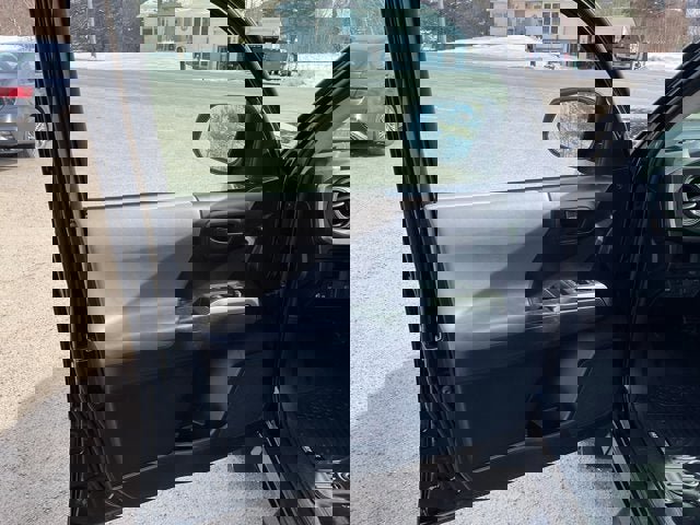 Used 2019 Toyota Tacoma SR5 AWD/4WD image 14