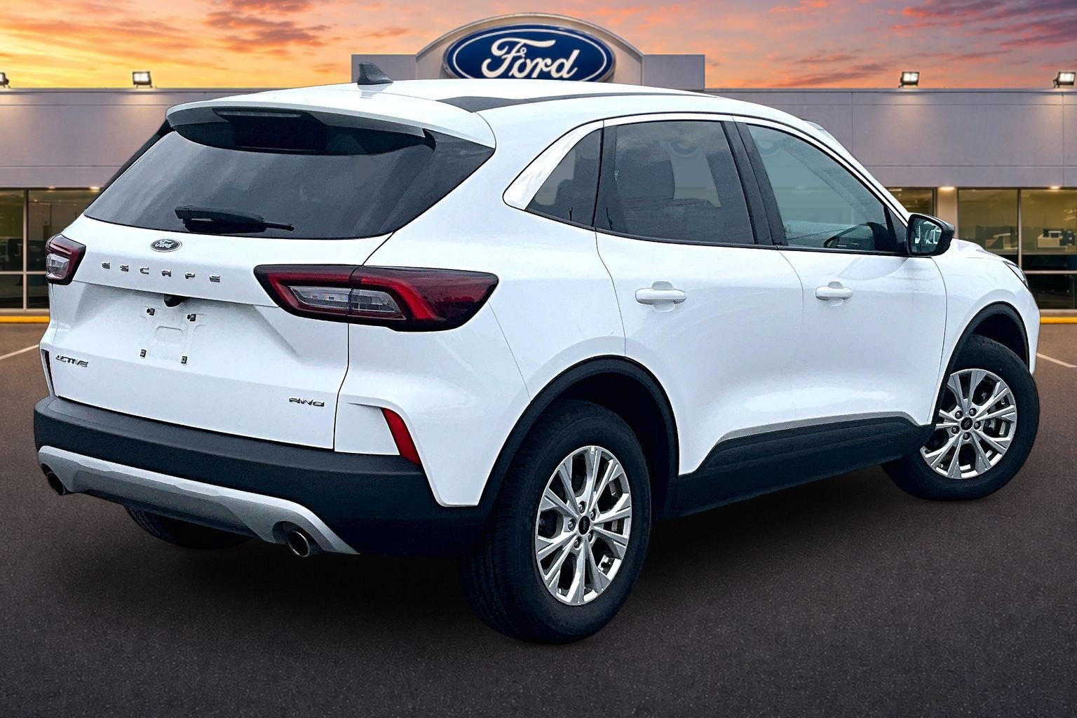 Certified 2024 Ford Escape Active AWD/4WD image 13