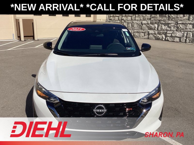 Used 2025 Nissan Sentra SR FWD image 3