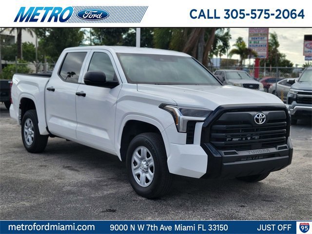 Used 2025 Toyota Tundra SR image 4