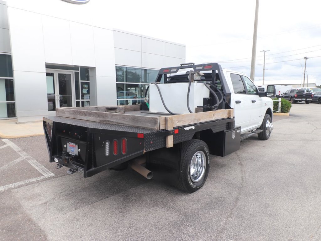 Used 2024 RAM 3500 SLT w/ Quick Order Package 2YG SLT AWD/4WD image 16