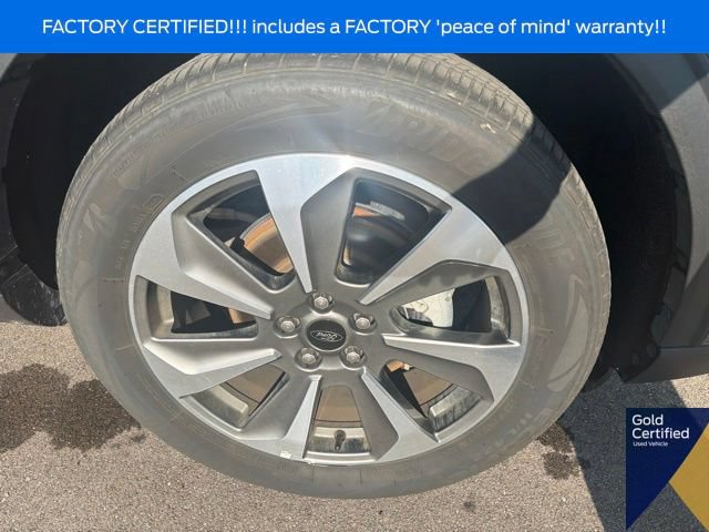 Certified 2025 Ford Escape Platinum AWD/4WD image 6