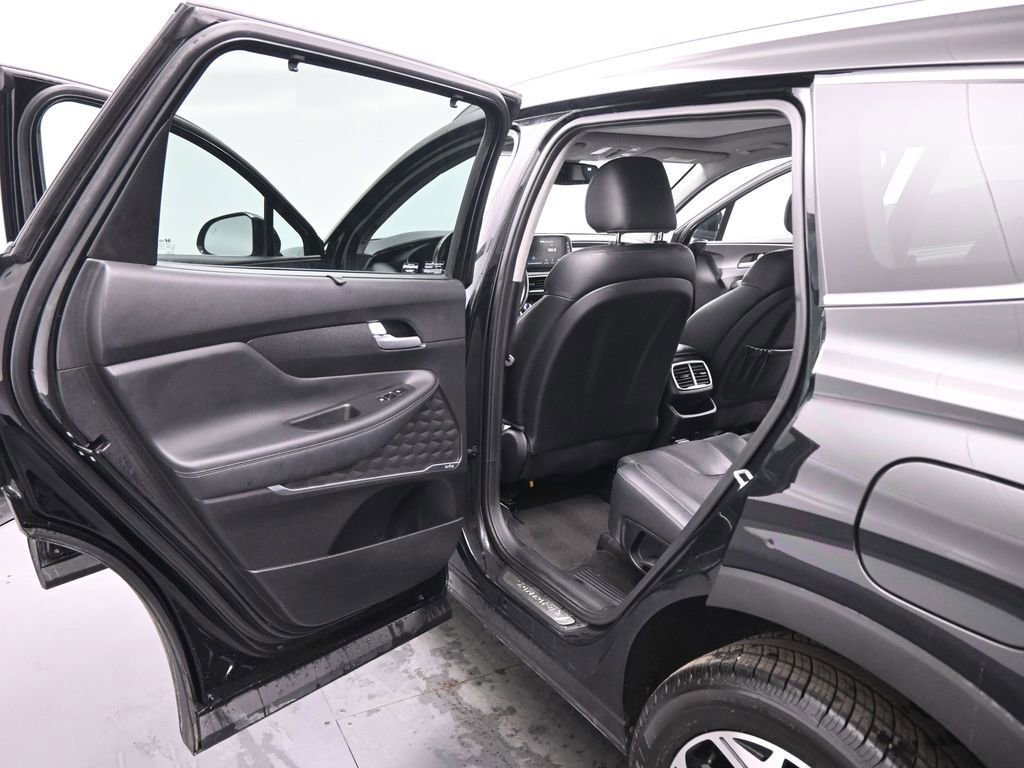 Used 2019 Hyundai Santa Fe Ultimate w/ Cargo Package image 46