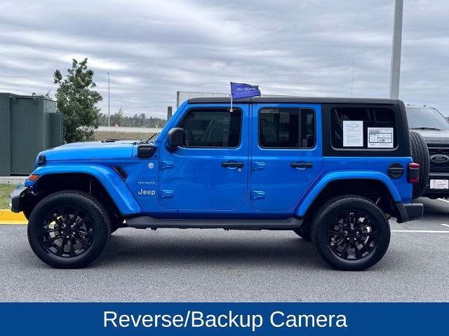 Used 2023 Jeep Wrangler Unlimited Sahara w/ Cold Weather Group video 3