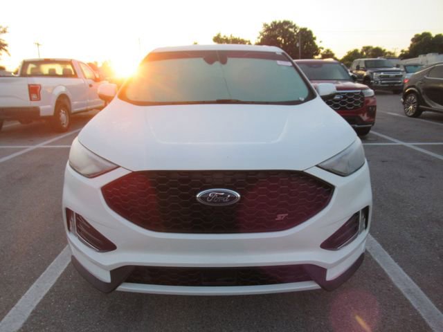 Certified 2023 Ford Edge ST AWD/4WD image 2