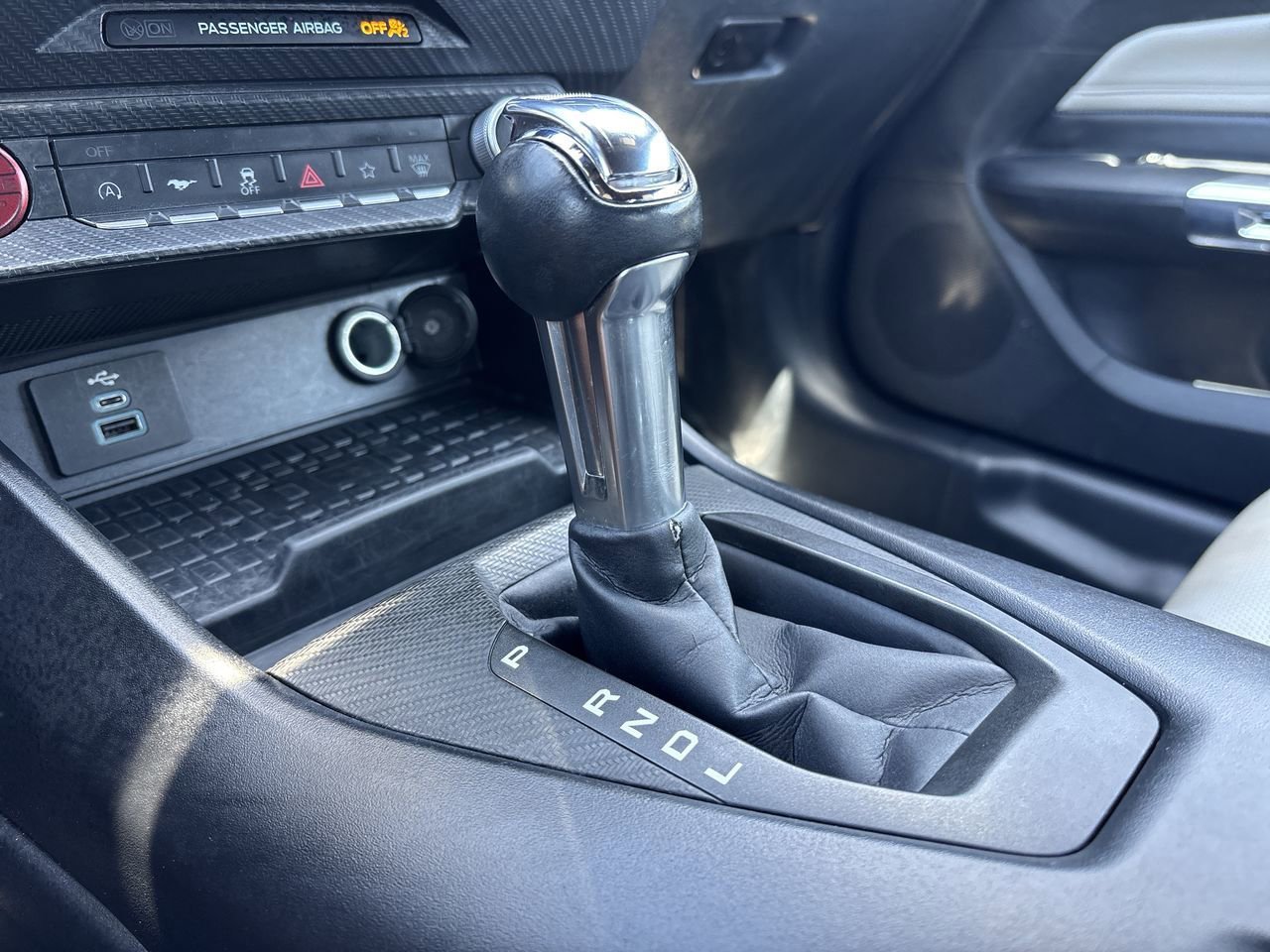 Certified 2024 Ford Mustang Premium image 30