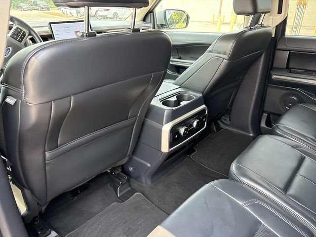 Certified 2024 Ford Expedition XLT AWD/4WD image 17