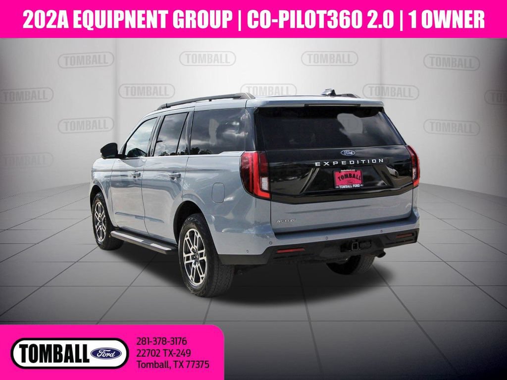 Certified 2025 Ford Expedition Active AWD/4WD image 5