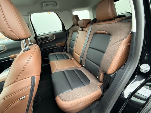Certified 2025 Ford Bronco Sport Outer Banks w/ Outer Banks Tech Package+ AWD/4WD image 15