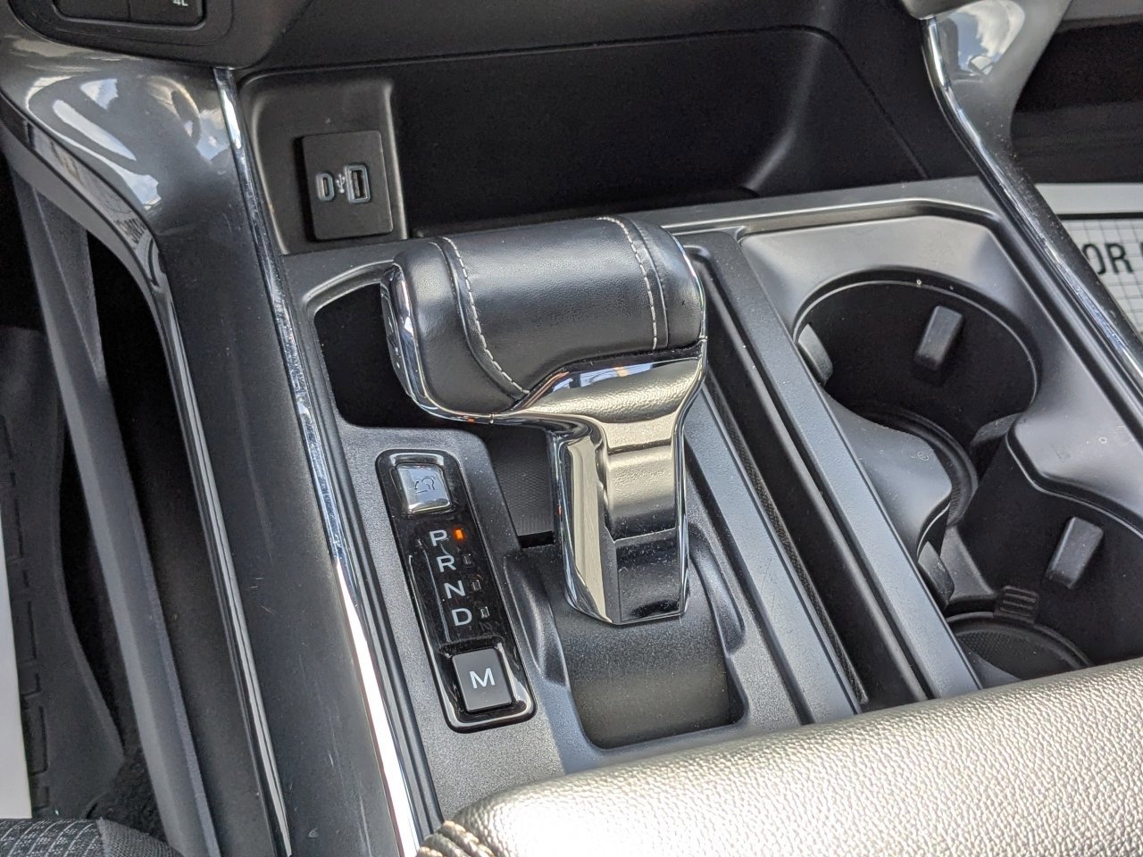 Certified 2022 Ford F150 XLT w/ Equipment Group 302A High image 19