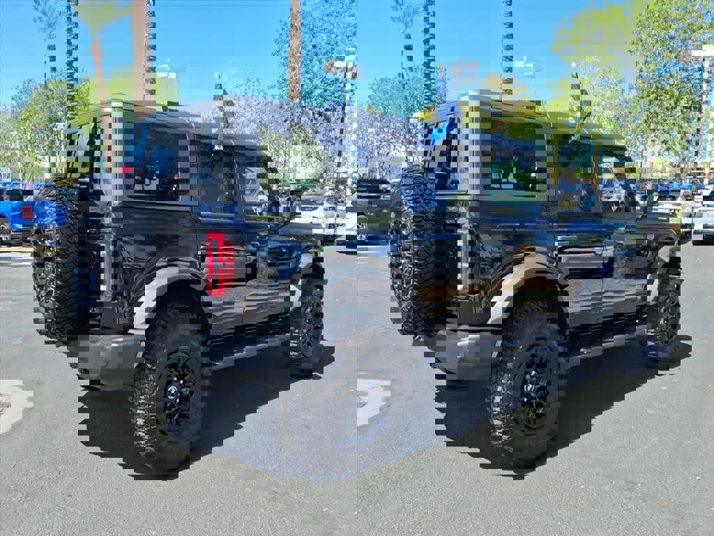 Certified 2024 Ford Bronco Wildtrak image 5