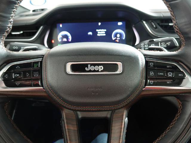 Used 2021 Jeep Grand Cherokee L Summit w/ Luxury Tech Group V AWD/4WD image 24