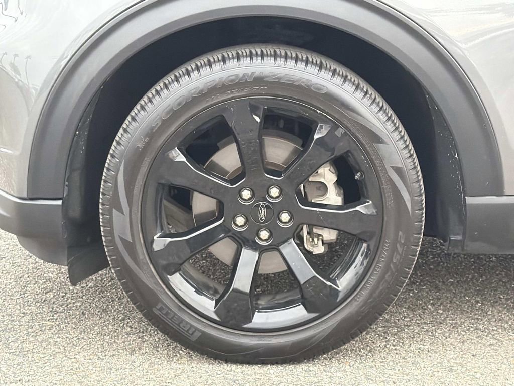 Certified 2023 Ford Explorer ST-Line w/ Class IV Trailer Tow Package image 28