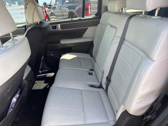Used 2024 Hyundai Santa Fe Limited FWD image 11