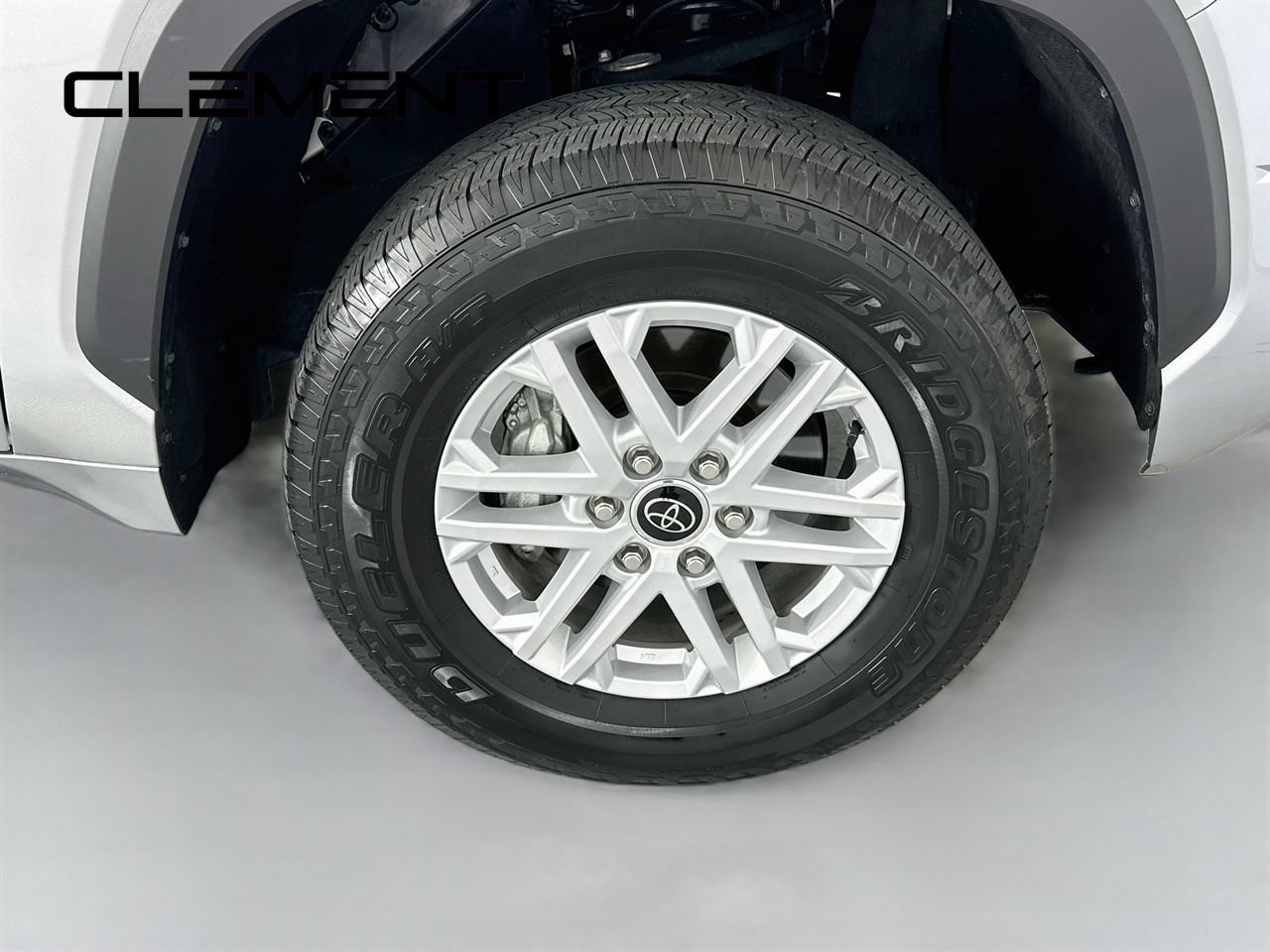 Used 2024 Toyota Tundra SR5 w/ SR5 Premium Package AWD/4WD image 35