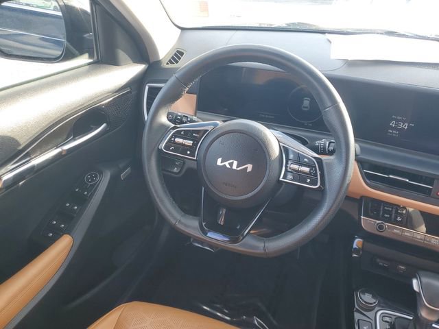 Used 2024 Kia Seltos SX w/ SX Sunroof Package image 10