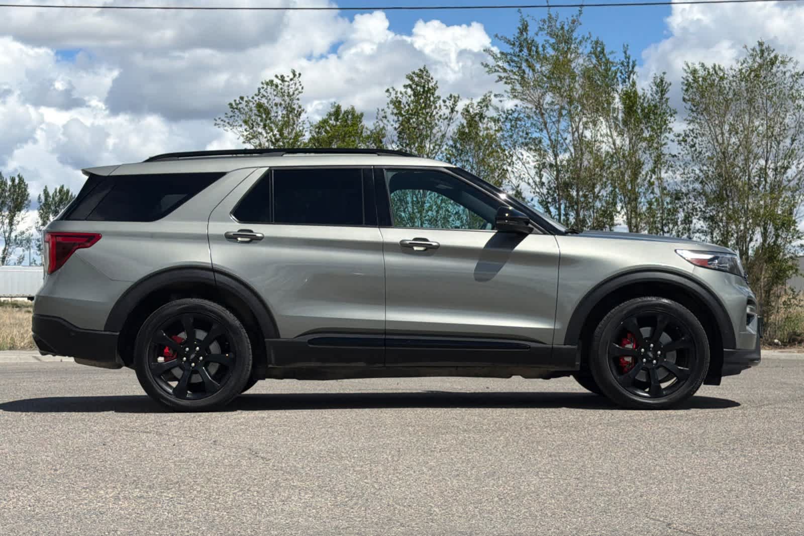 Certified 2020 Ford Explorer ST w/ ST Street Pack AWD/4WD image 8