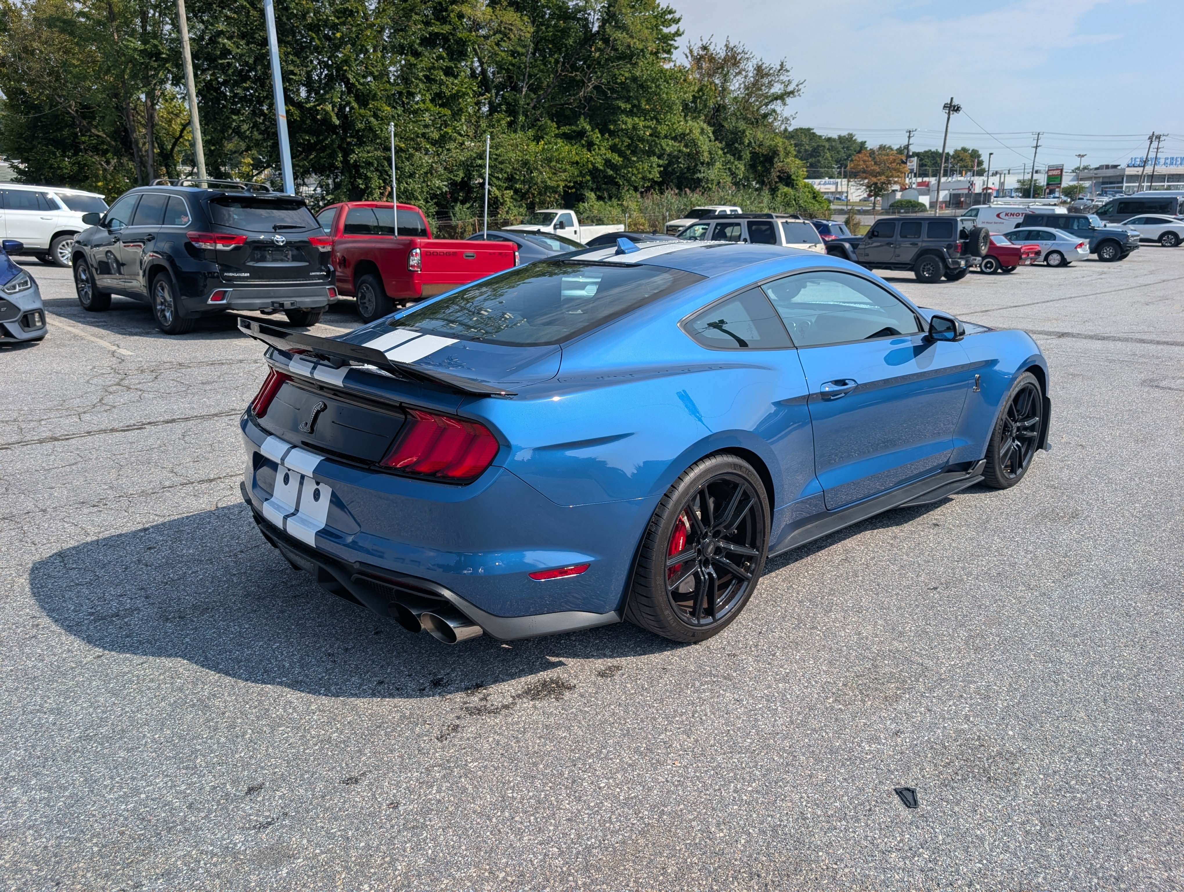 Certified 2020 Ford Mustang Shelby GT500 w/ Technology Package RWD image 7