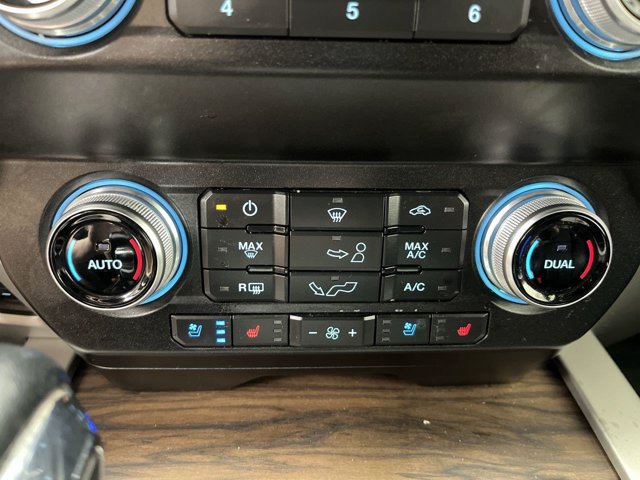 Certified 2019 Ford F150 Lariat w/ Equipment Group 502A Luxury AWD/4WD image 25