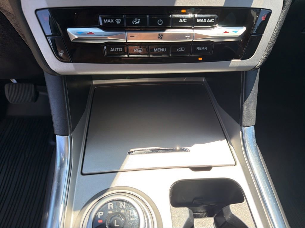 Certified 2023 Ford Explorer XLT w/ Equipment Group 202A RWD image 35