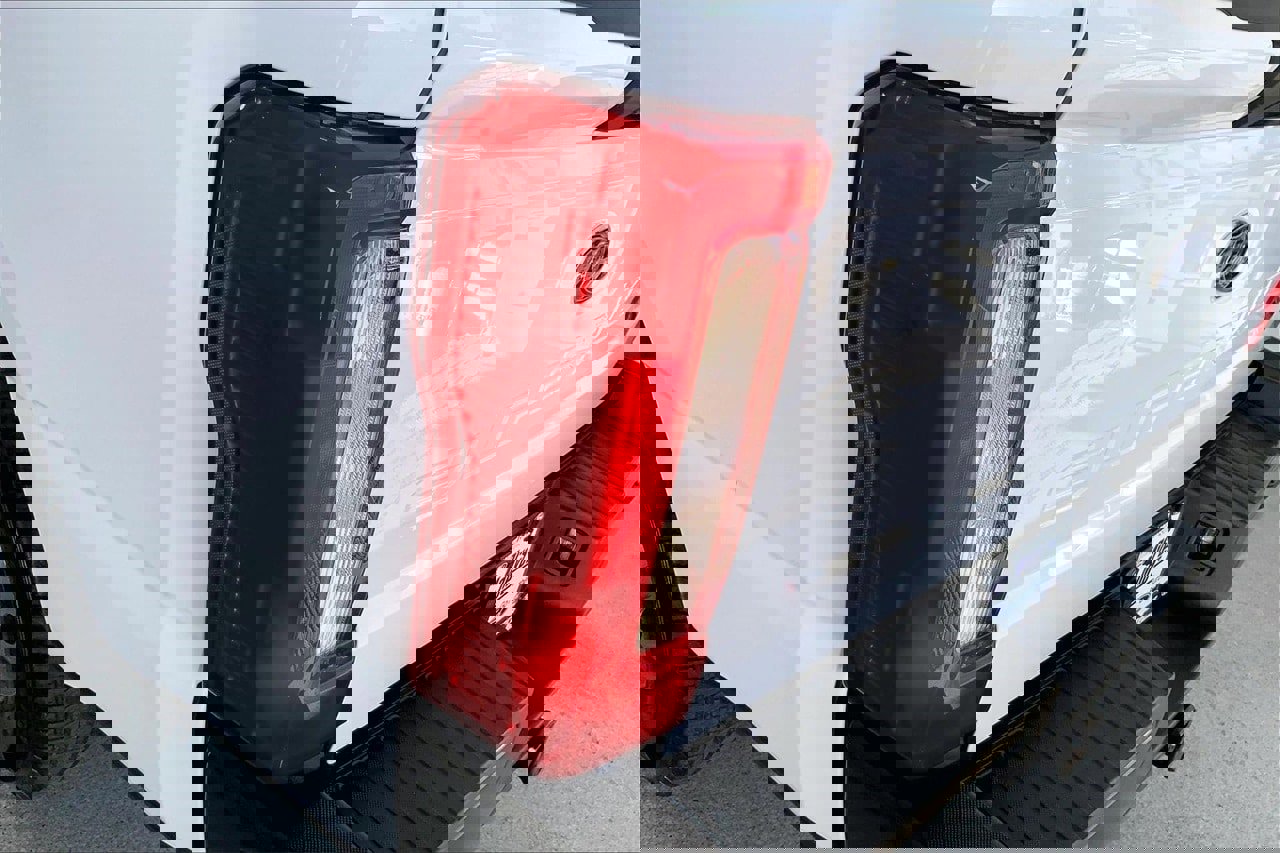 Certified 2024 Ford F250 XL image 28