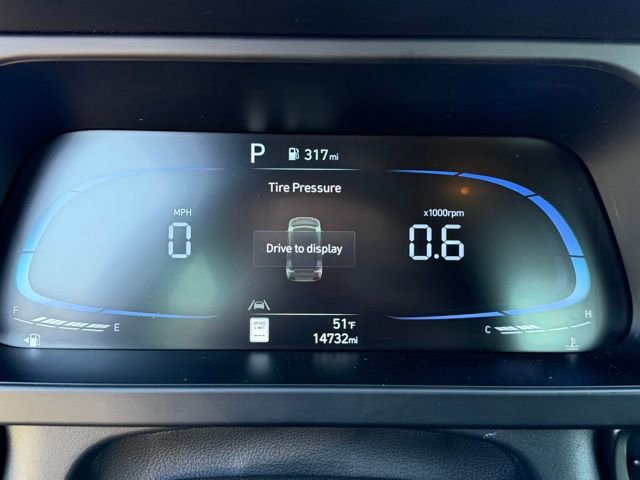 Used 2025 Hyundai Elantra Sport image 14