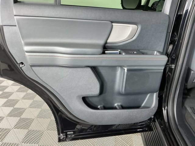 Certified 2025 Ford Expedition Active AWD/4WD image 29