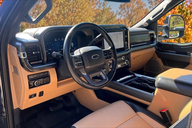 Certified 2023 Ford F250 Lariat w/ Lariat Ultimate Package AWD/4WD image 16