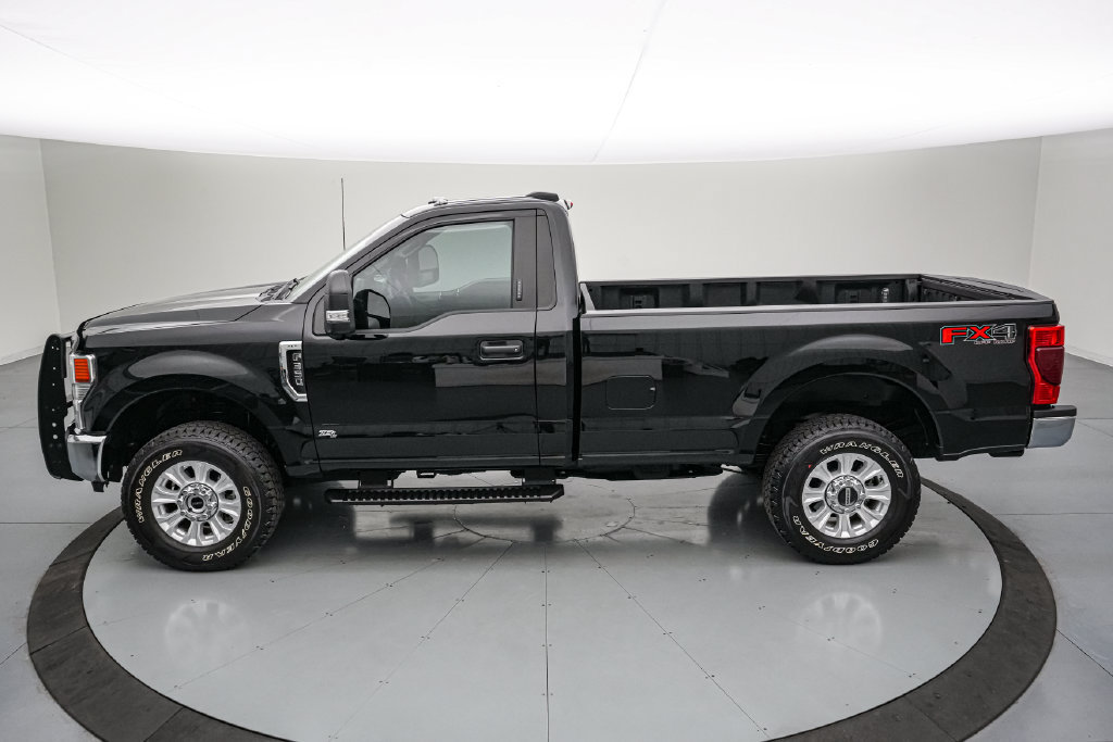 Certified 2022 Ford F350 XLT w/ XLT Value Package AWD/4WD image 8
