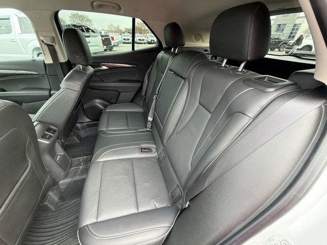 Used 2021 Buick Envision Essence image 24