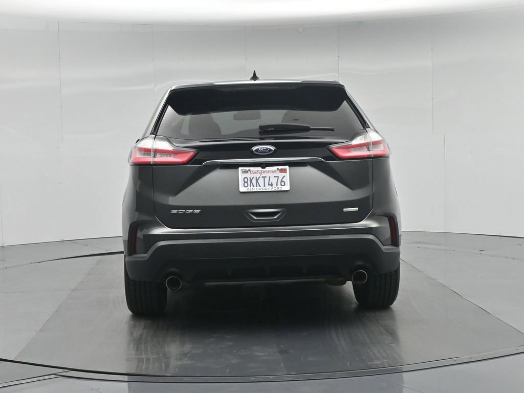 Certified 2019 Ford Edge SE FWD image 30