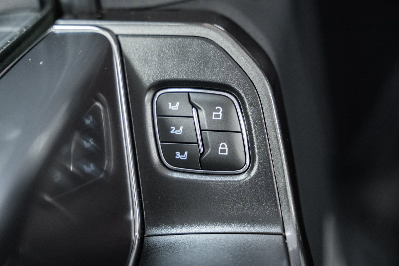 Certified 2021 Ford F150 Lariat w/ Equipment Group 502A High image 48