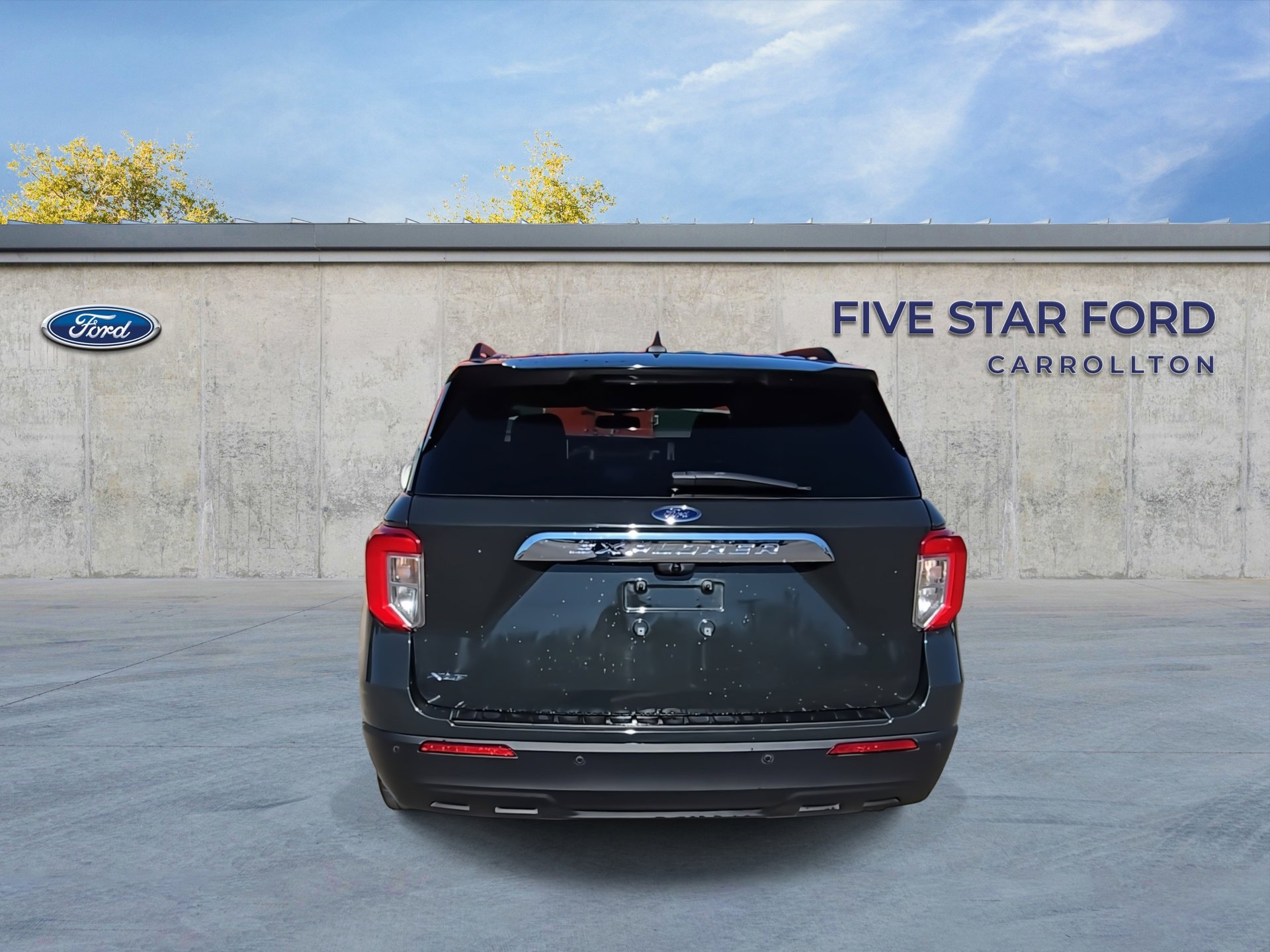 Certified 2023 Ford Explorer XLT image 7