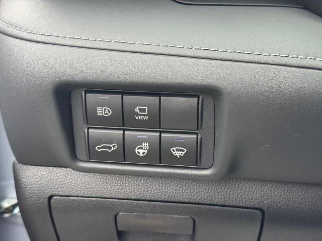 Used 2021 Toyota Highlander Platinum AWD/4WD image 22