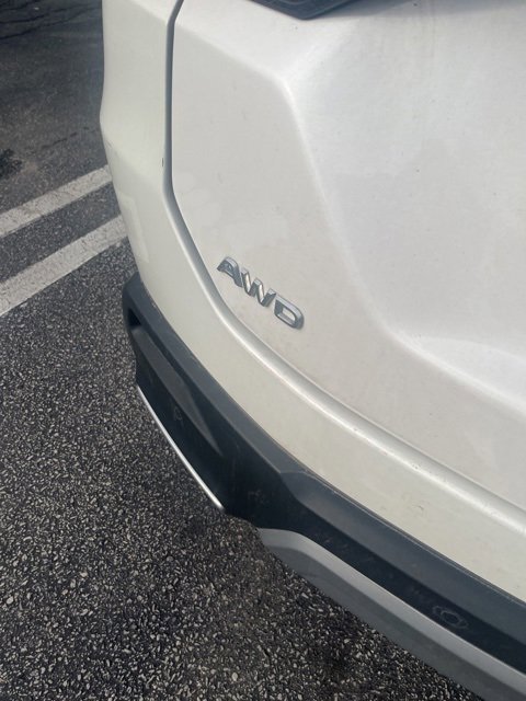 Used 2023 Honda Pilot Elite image 11