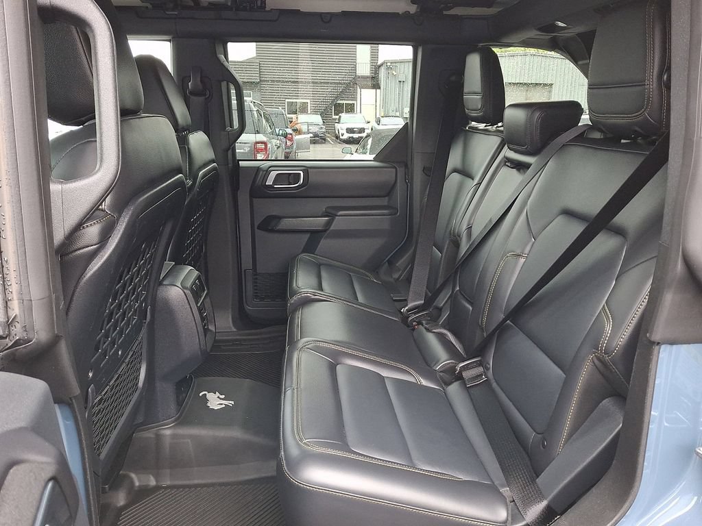 Certified 2025 Ford Bronco Badlands AWD/4WD image 10