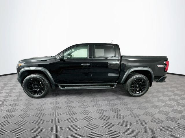 Used 2024 Chevrolet Colorado Trail Boss w/ LPO, Dark Essentials Package AWD/4WD image 7
