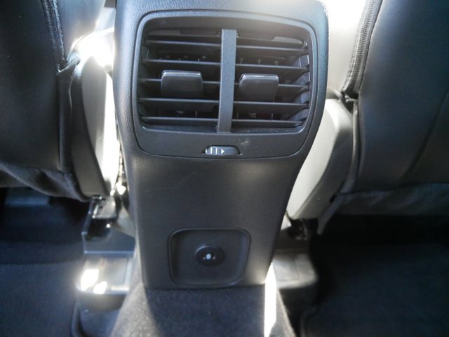 Certified 2025 Ford Escape ST-Line AWD/4WD image 14