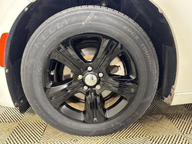 Used 2019 Dodge Charger SXT RWD image 14