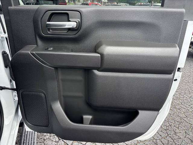 Used 2025 GMC Sierra 2500 Pro w/ Convenience Package RWD image 16