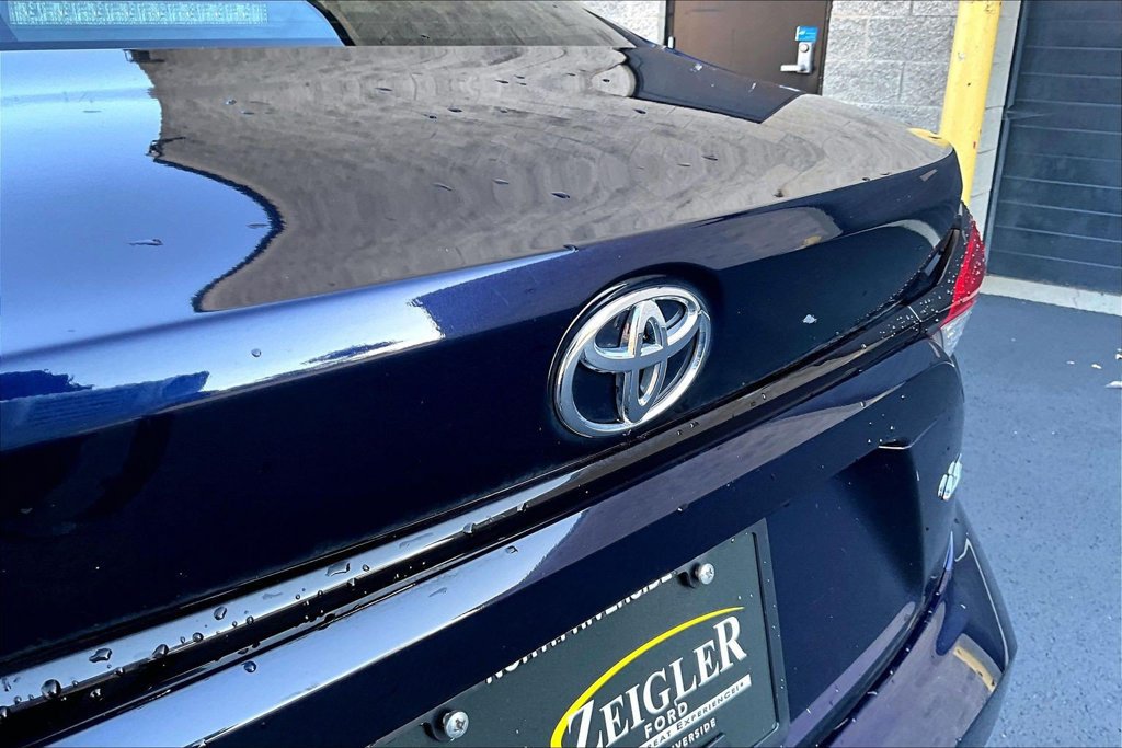 Used 2024 Toyota Corolla LE FWD image 30