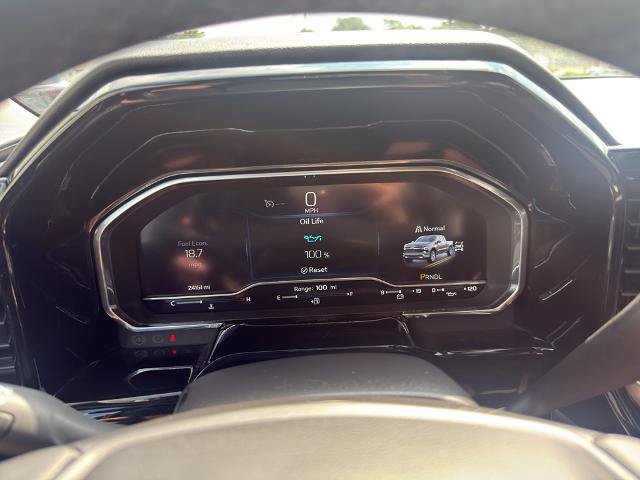 Used 2024 Chevrolet Silverado 1500 LT AWD/4WD image 19