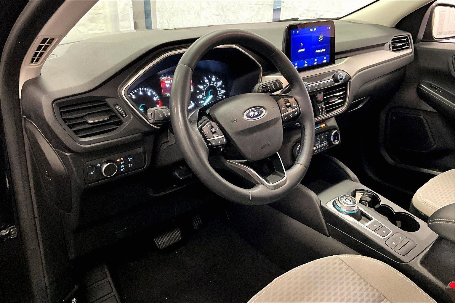 Certified 2022 Ford Escape SE w/ Convenience Package image 12