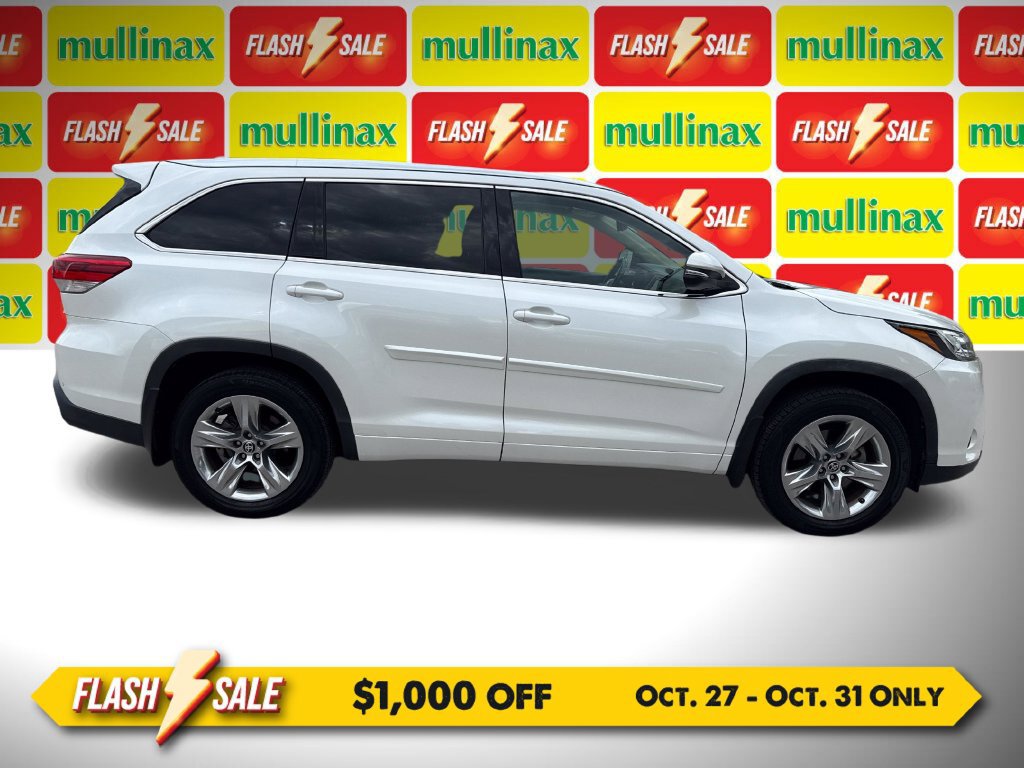 Used 2019 Toyota Highlander Limited AWD/4WD image 2
