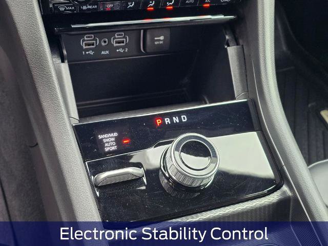 Used 2025 Jeep Grand Cherokee L Limited w/ Trailer Tow Package AWD/4WD image 26