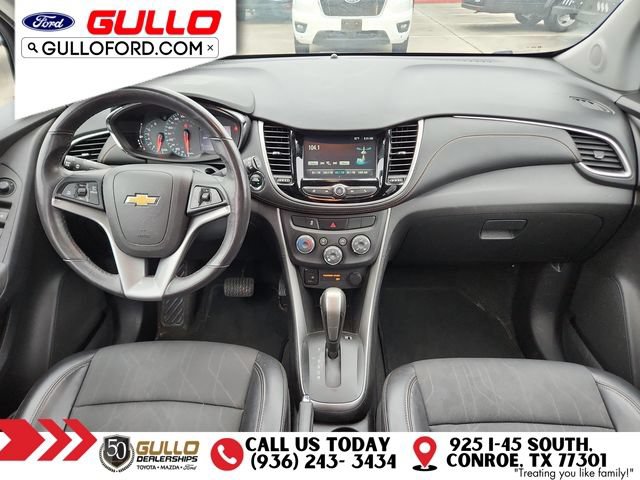Used 2017 Chevrolet Trax LT w/ LT Convenience Package FWD image 12