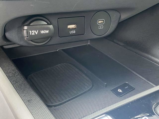 Used 2025 Hyundai Elantra SEL w/ Cargo Package image 30