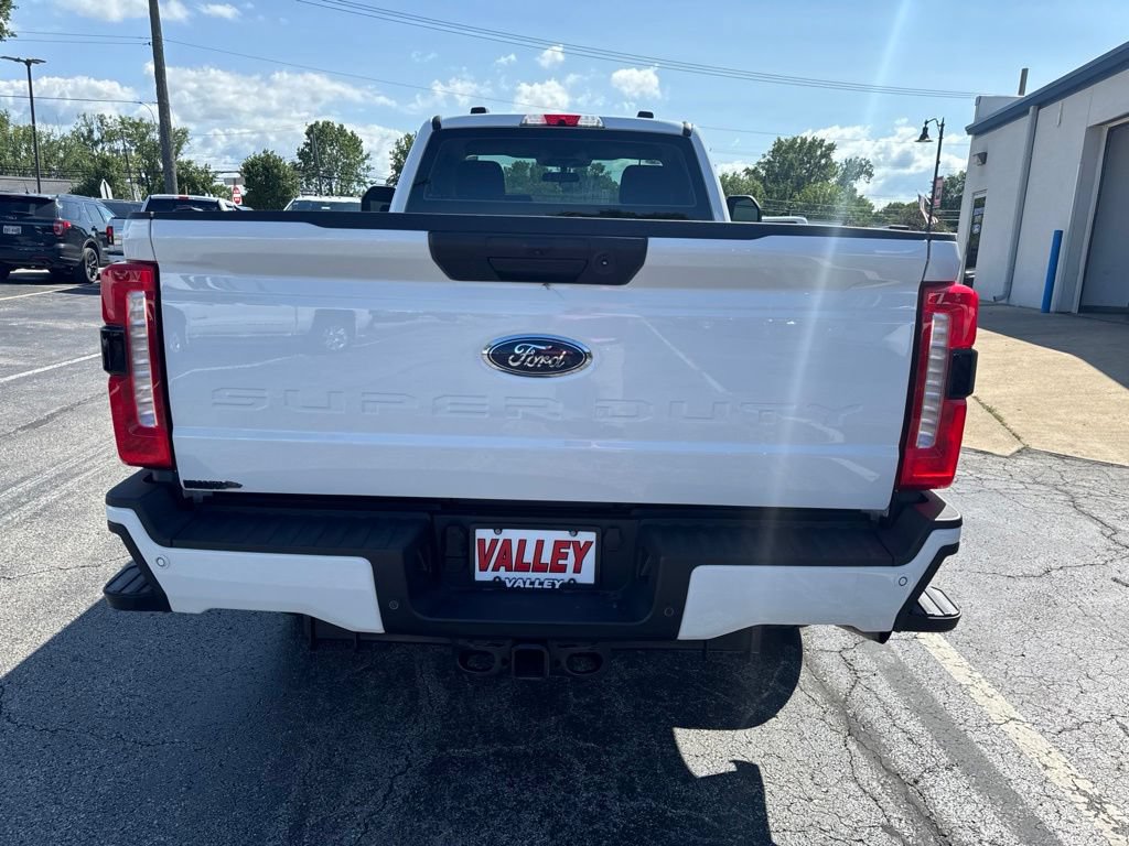 Certified 2025 Ford F250 XL w/ STX Appearance Package AWD/4WD image 10