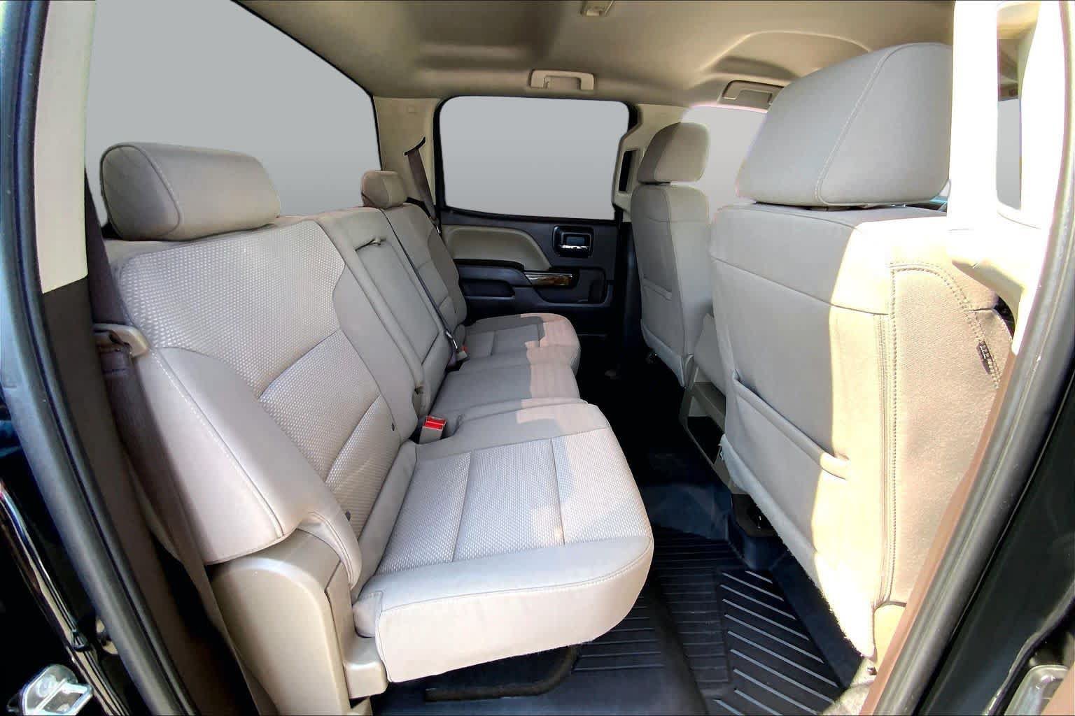 Used 2017 Chevrolet Silverado 1500 LT w/ Texas Edition RWD image 17